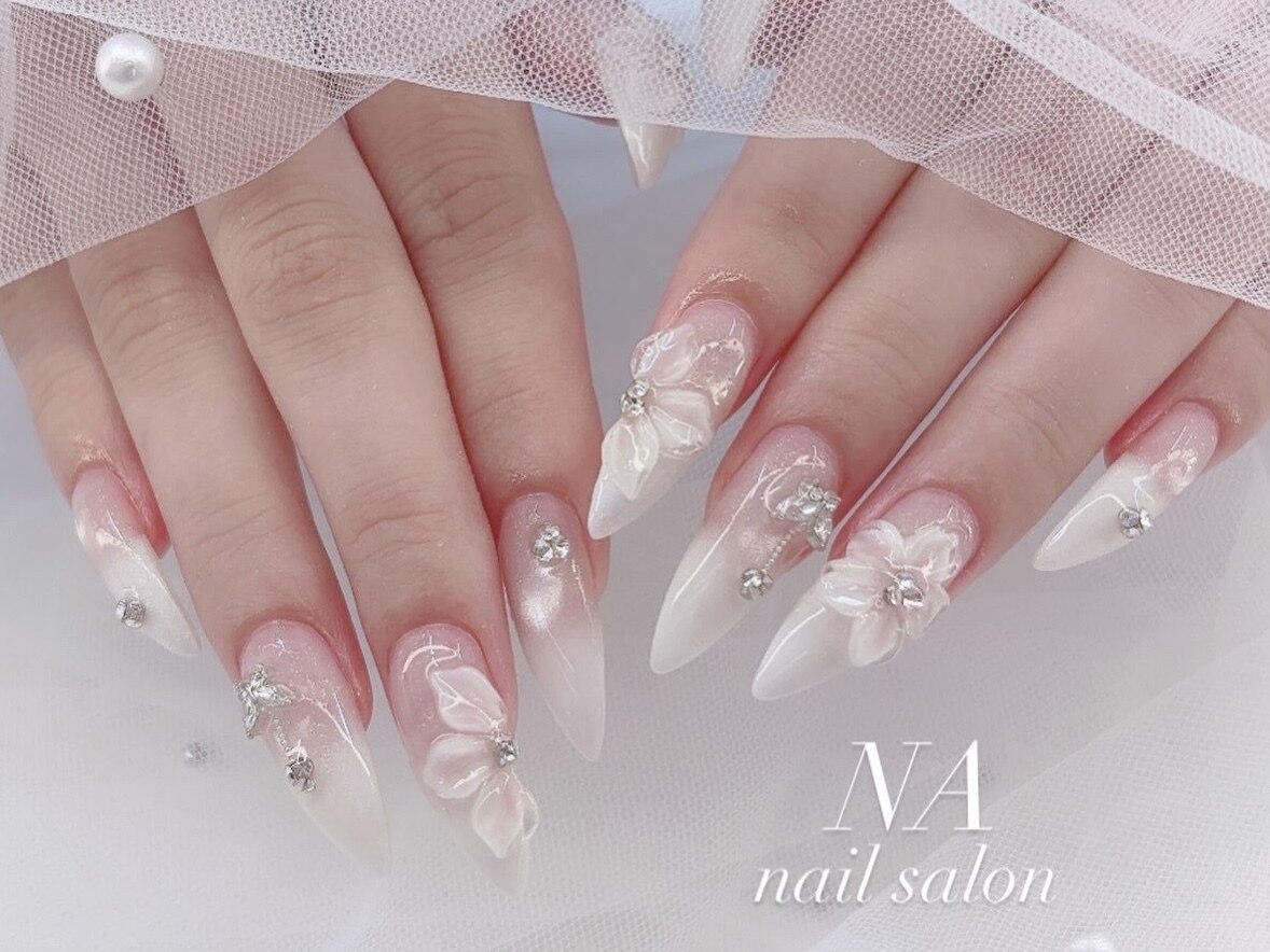 ちゅるんネイル 3Dフラワー ピンクグラデ パール ビジュー 長さ出し
