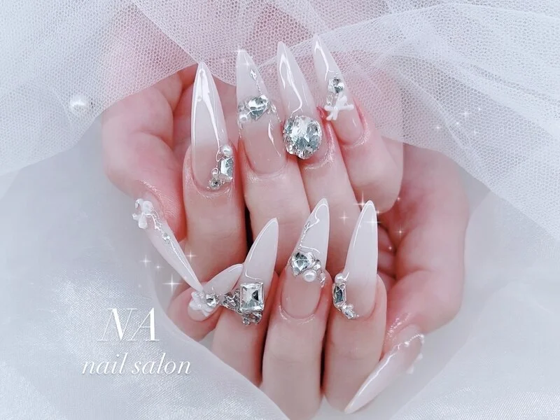 ワンホンネイル｜心斎橋 NA nail salon